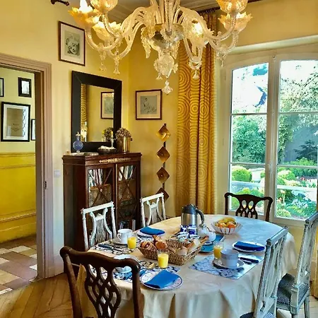 ベッド・アンド・ブレックファスト Le Clos Des Princes