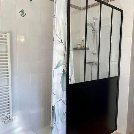 Le Clos Des Princes 3*