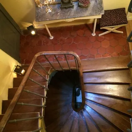 Le Clos Des Princes Bed and Breakfast Châtenay